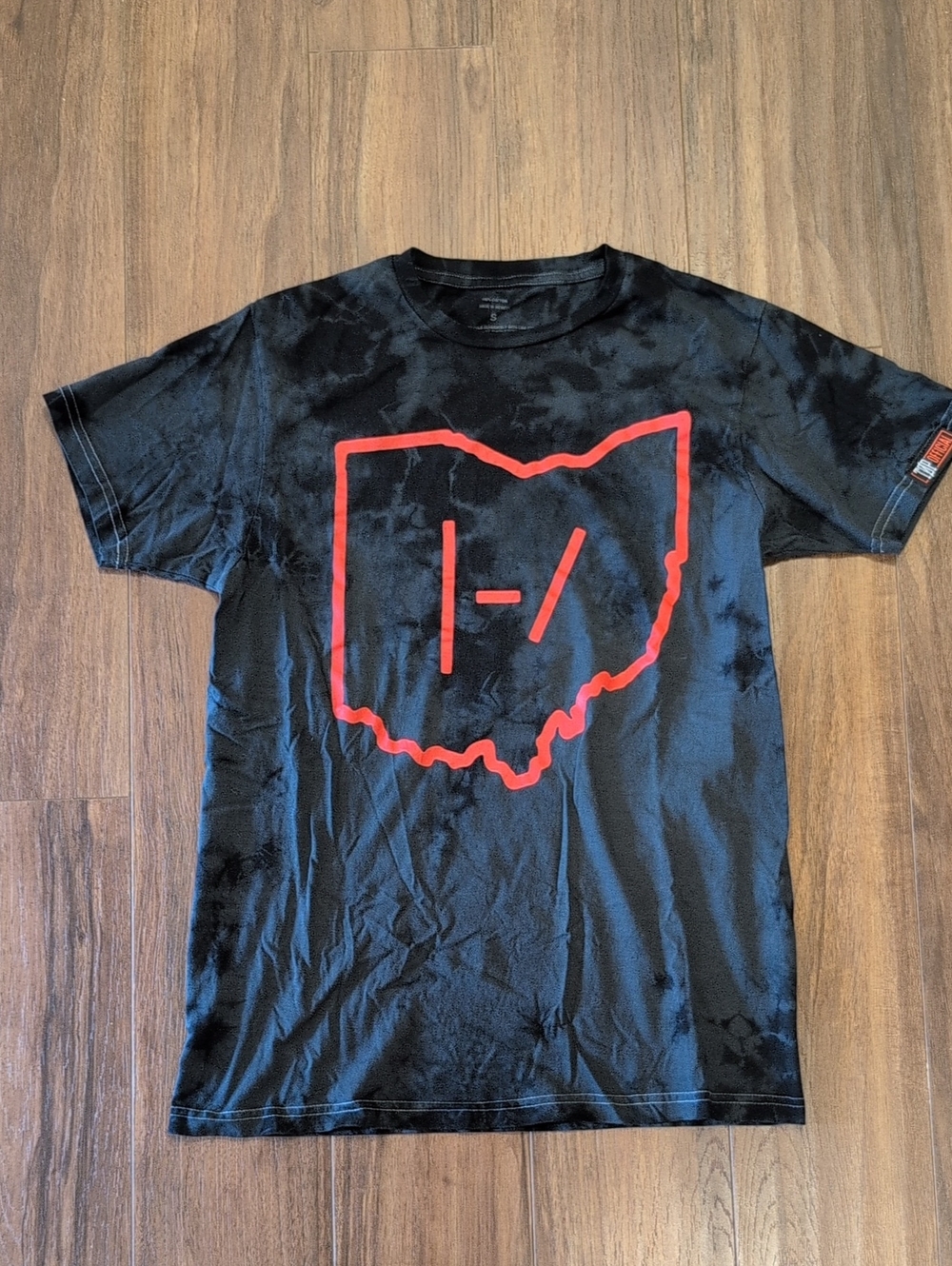 TWENTY-ONE PILOTS Tour De Columbus RARE Band Tee Official Tour Festival Shirt 17